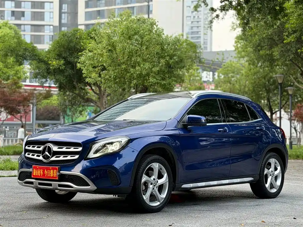 Купить Mercedes-Benz GLA
