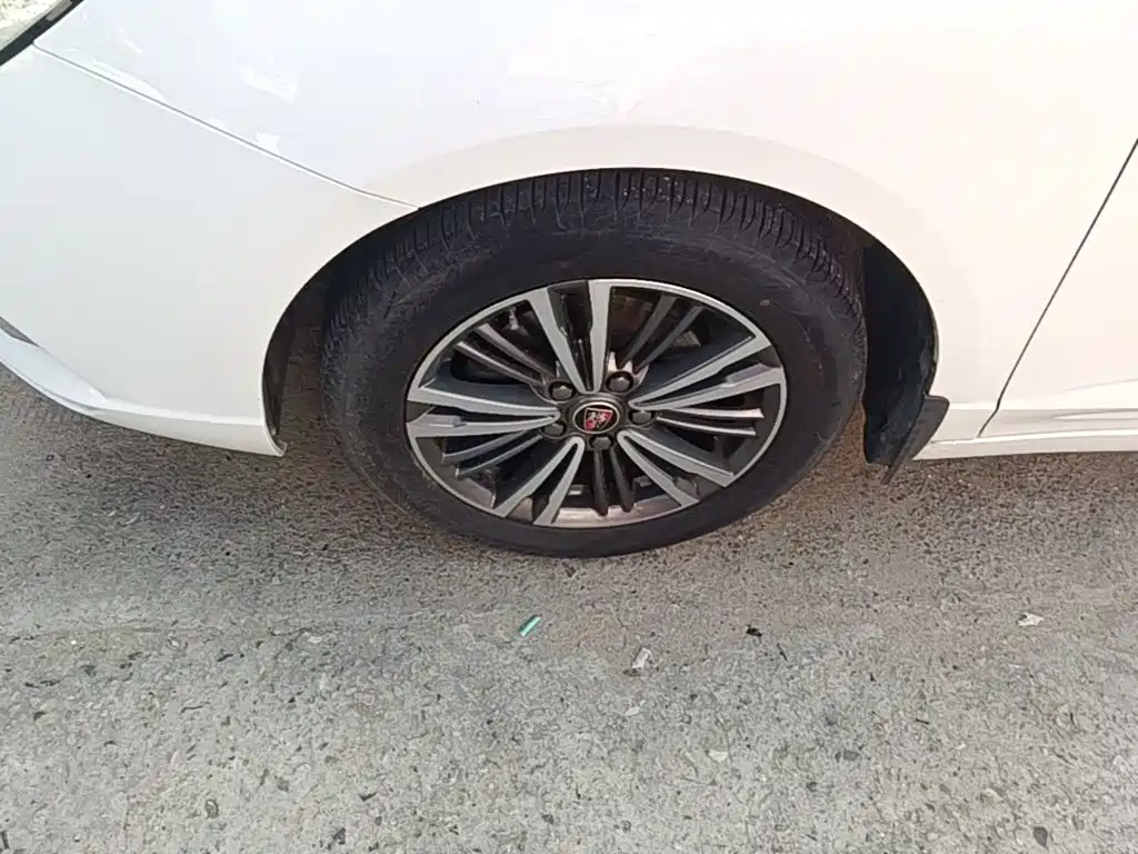 Roewe i5 — миниатюра 23