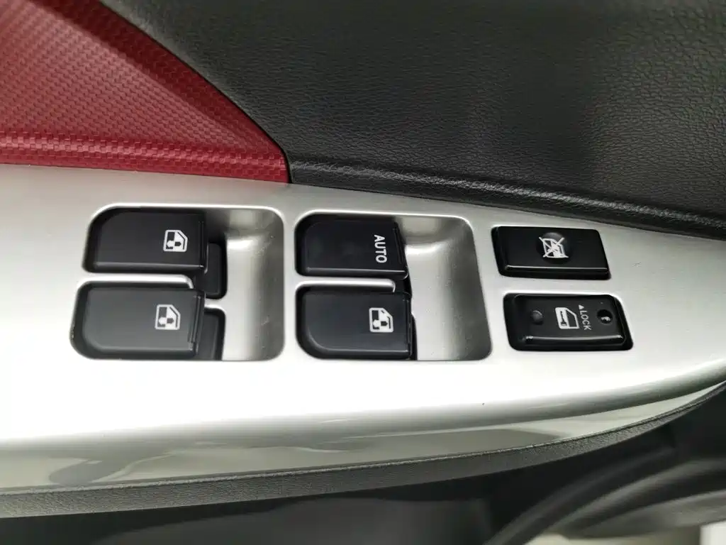 Changan BenBen — миниатюра 9