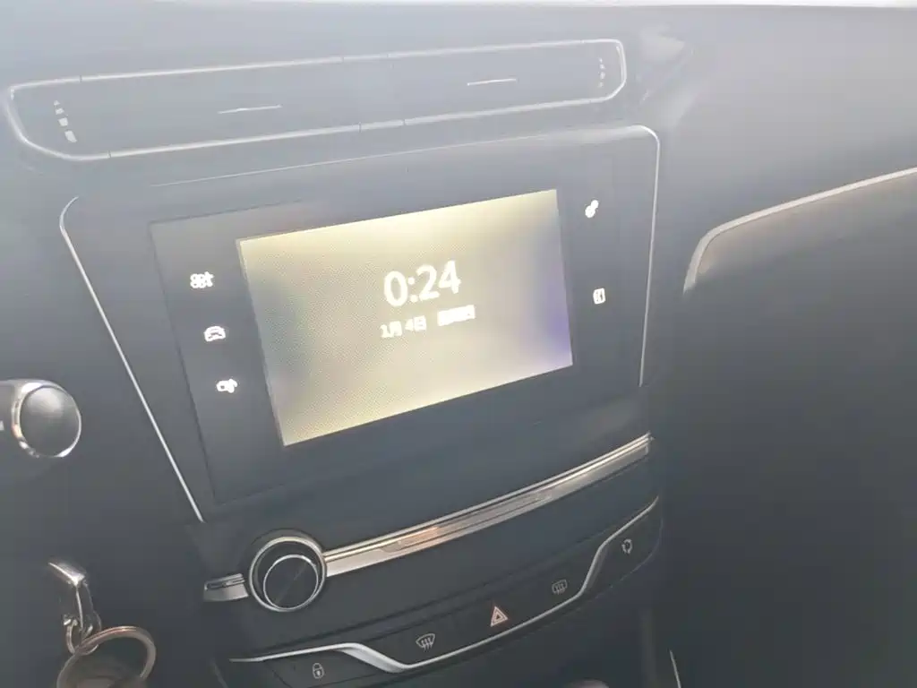 Peugeot 408 — миниатюра 13