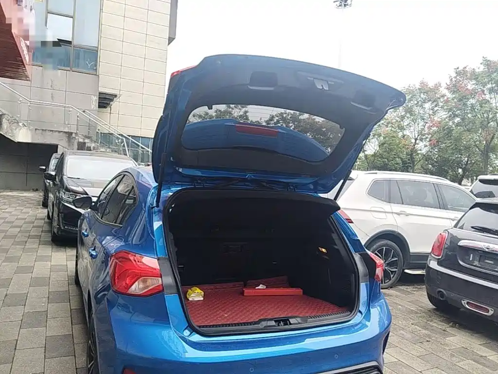 Ford Focus — миниатюра 19