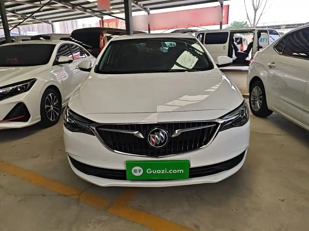 Buick Excelle — миниатюра 3