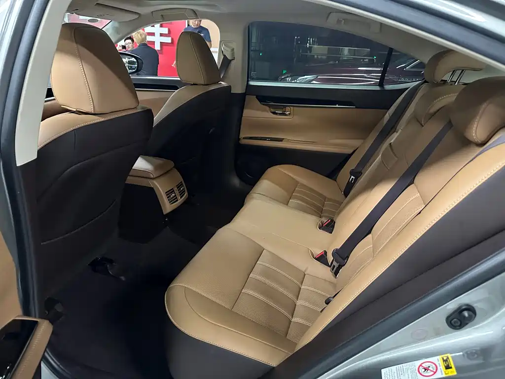 Lexus ES 2015 200 Elite
