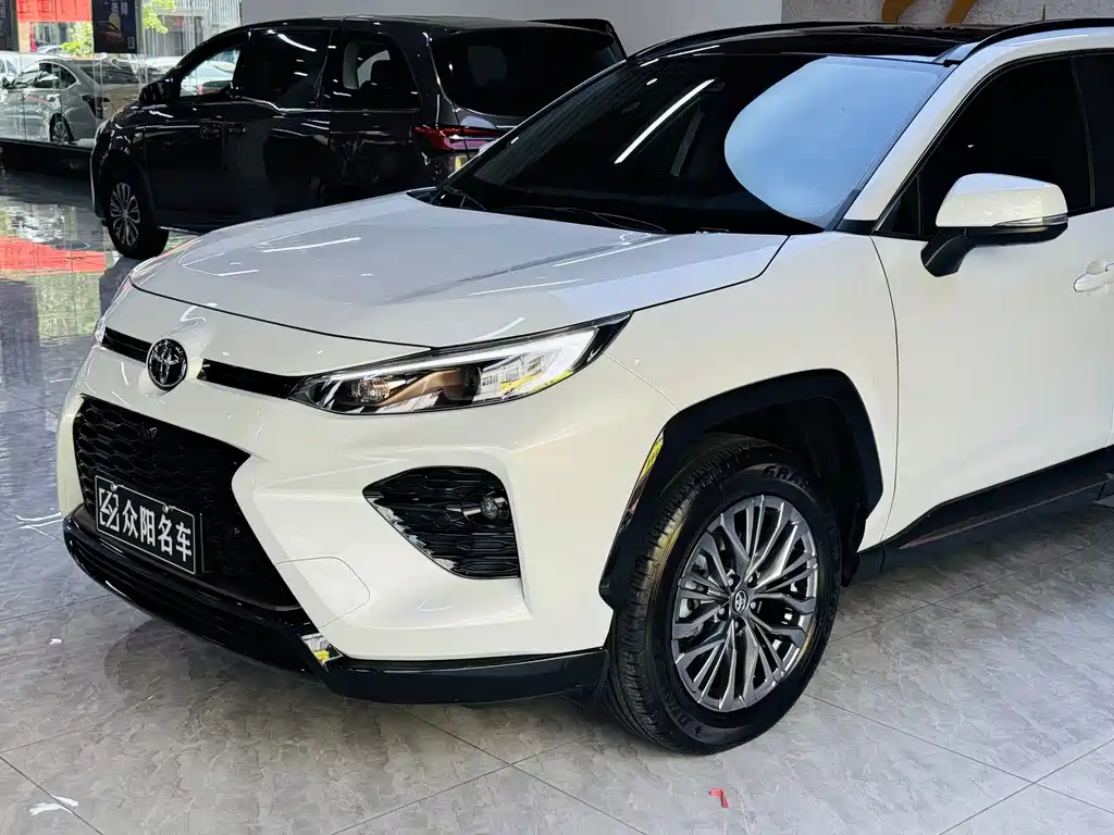Toyota Wildlander — миниатюра 4