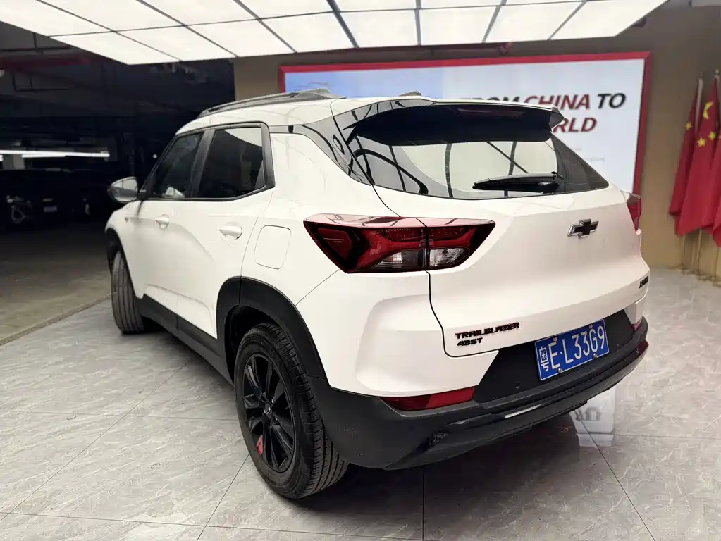 Chevrolet Tracker — миниатюра 7