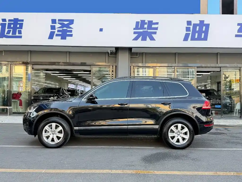 Volkswagen Touareg — миниатюра 4