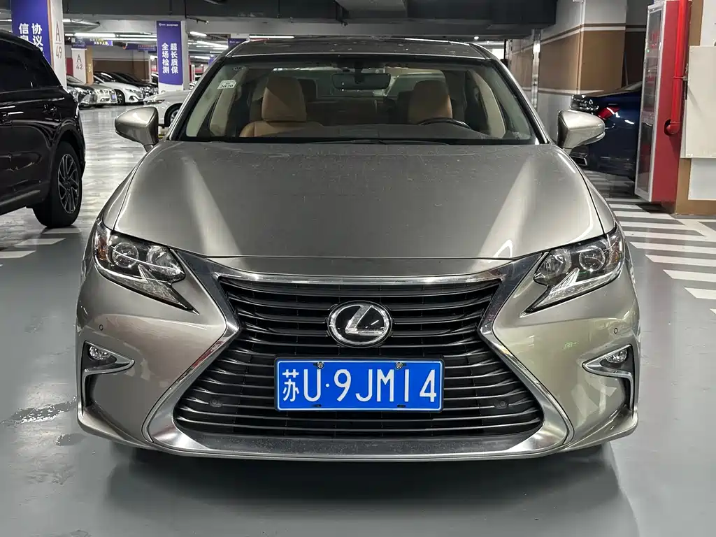 Lexus ES 2015 200 Elite