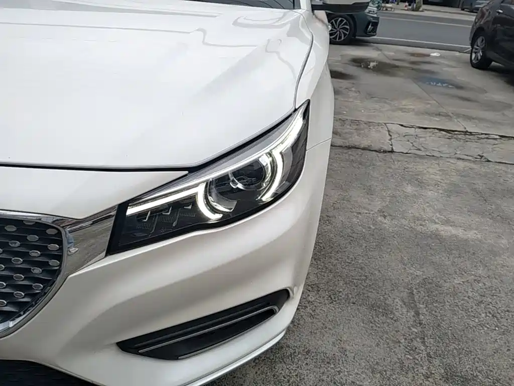 MG MG6 — миниатюра 24
