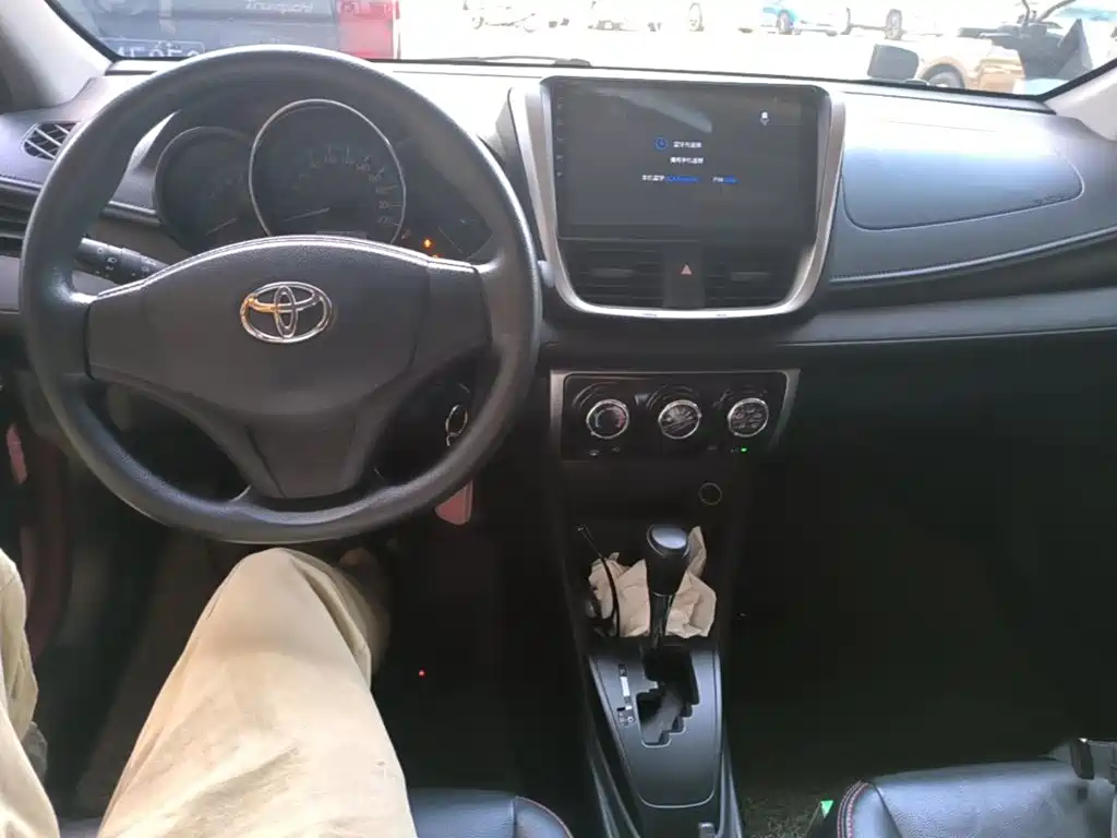 Toyota Vios FS — миниатюра 10
