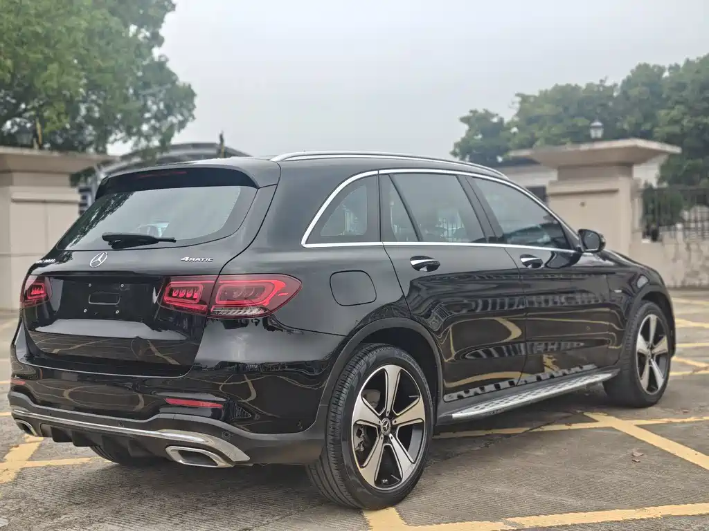 Mercedes-Benz GLC — миниатюра 12