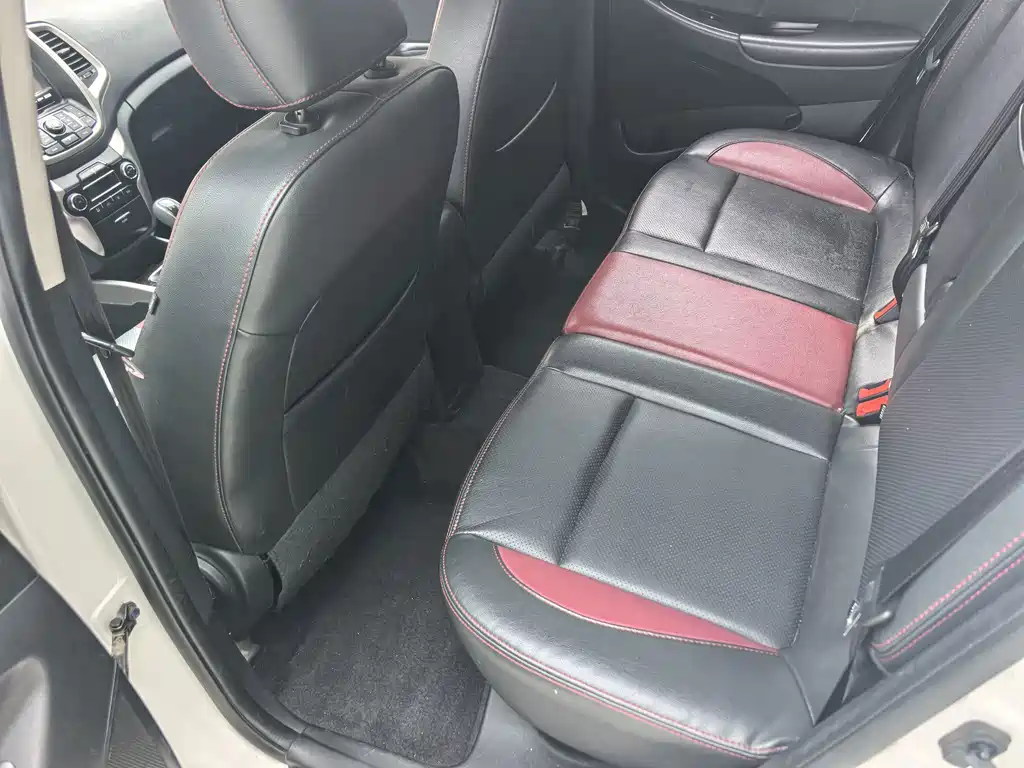 Changan Eado XT — миниатюра 11