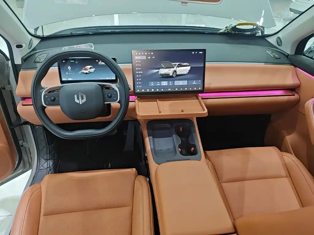 Leapmotor Leapmotor C10 — миниатюра 10