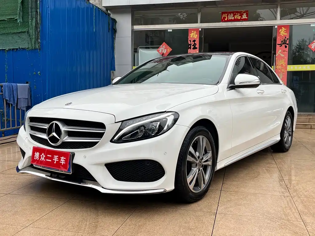 Mercedes-Benz C-Class — миниатюра 2