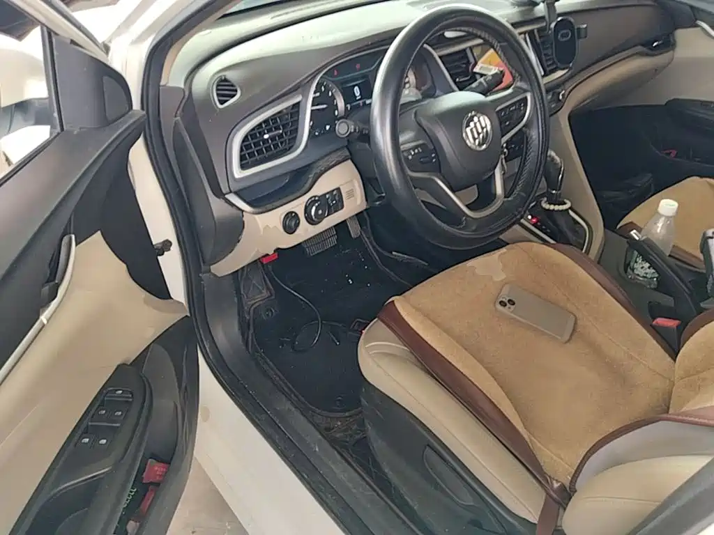 Buick Excelle — миниатюра 16