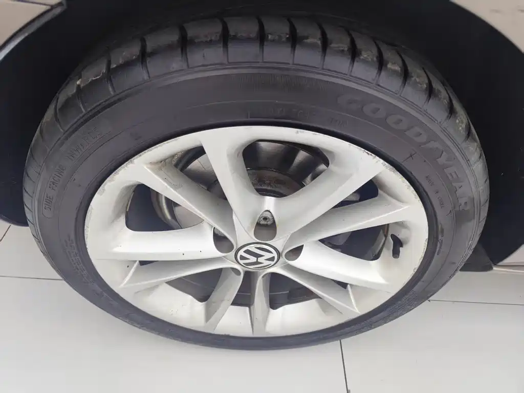 Volkswagen CC — миниатюра 14