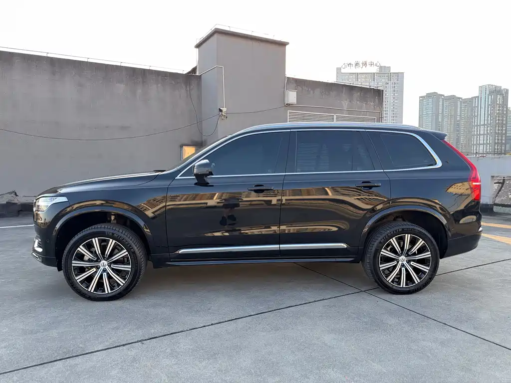 Volvo XC90 — миниатюра 3