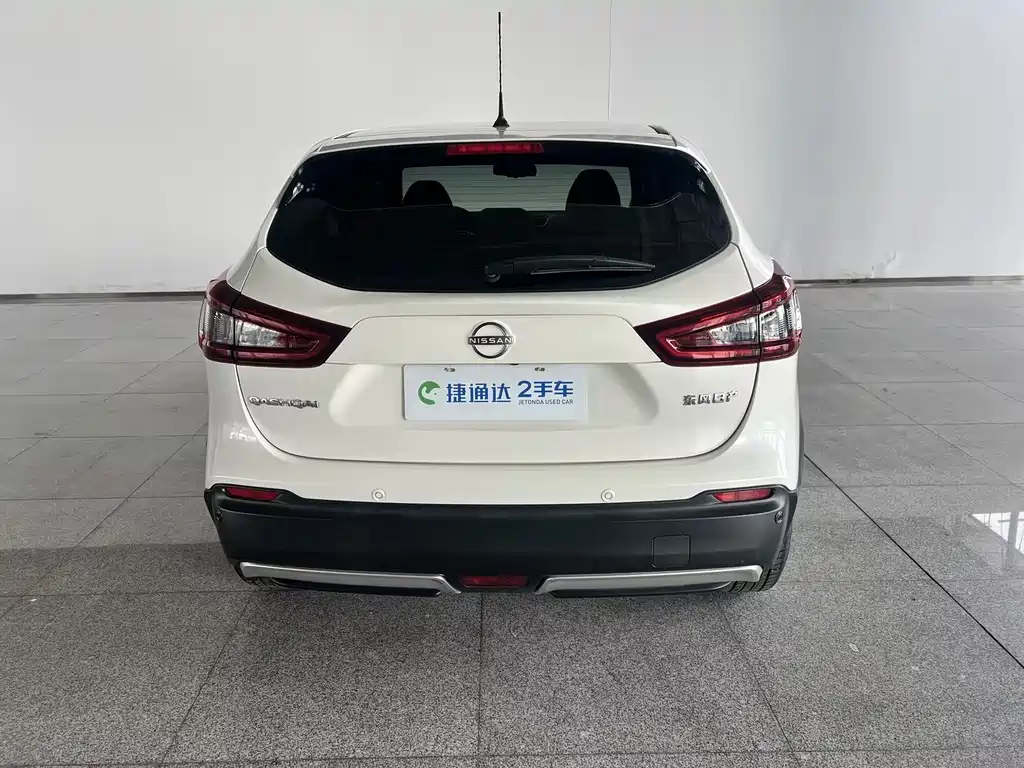 Nissan Qashqai — миниатюра 28