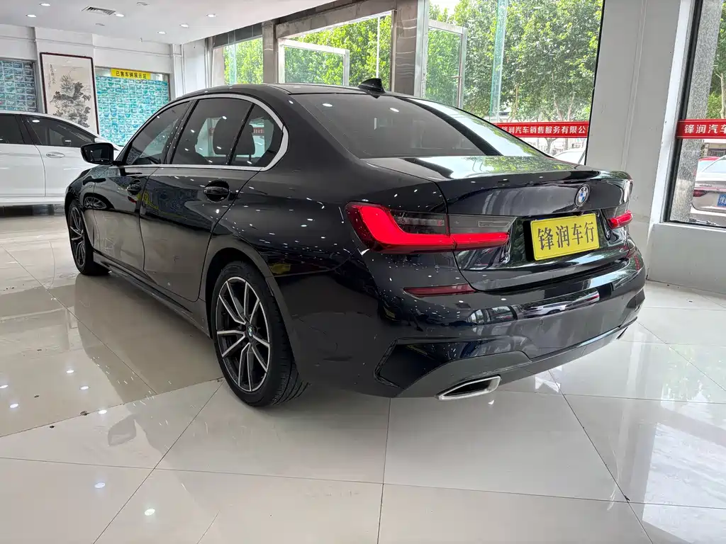 BMW 3 Series — миниатюра 4