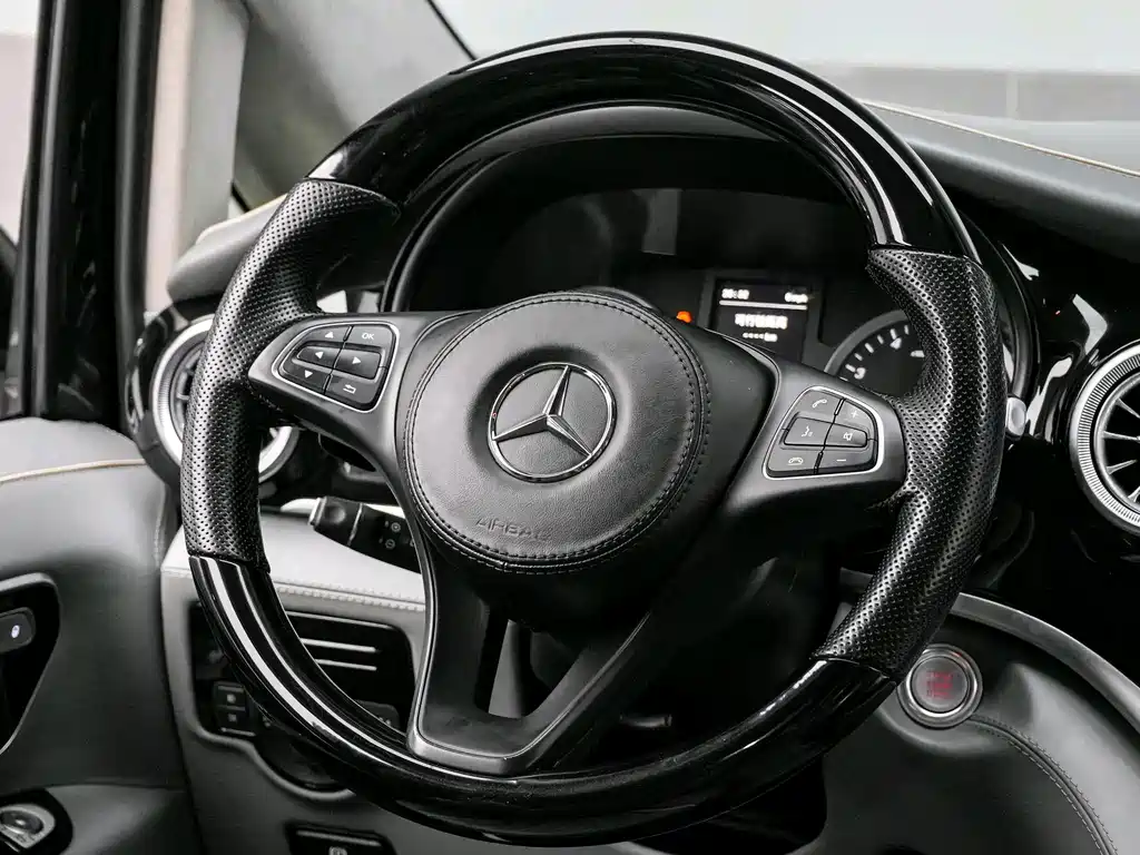 Mercedes-Benz Vito — миниатюра 9