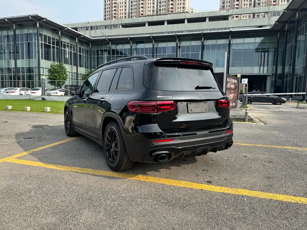 Mercedes-Benz GLB A MG 2026 AMG GLB 35 4MATIC