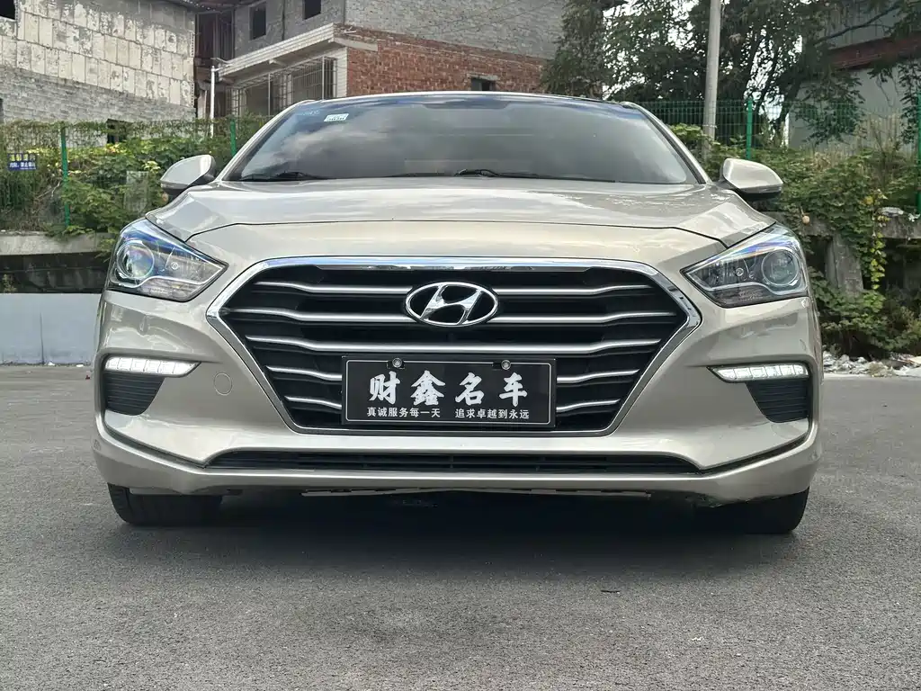 Hyundai Mistra — миниатюра 2