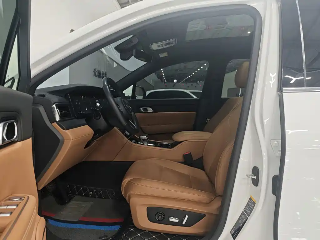 Li Auto Li ONE — миниатюра 7