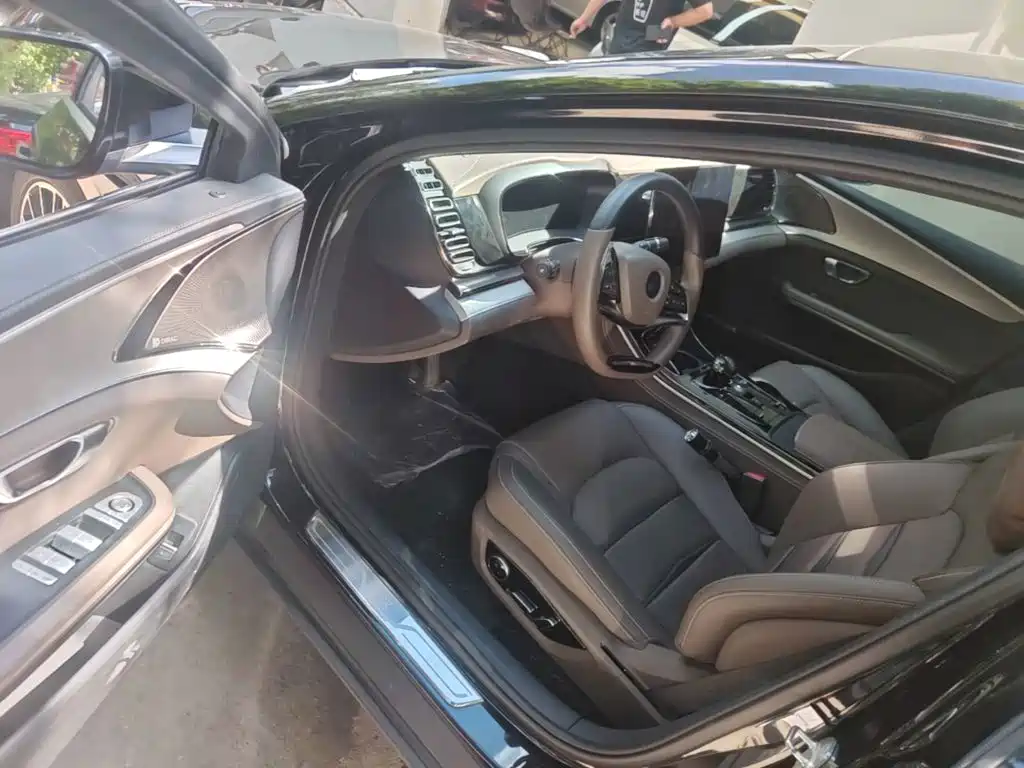 BYD Han — миниатюра 16