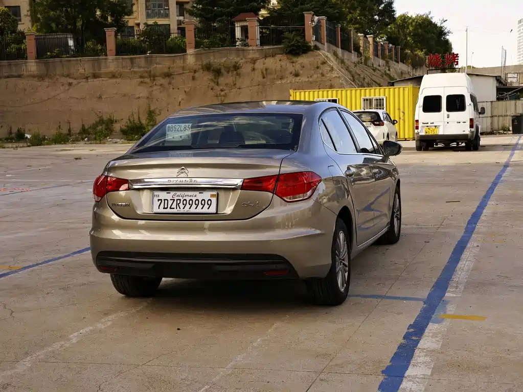 Citroen C4L — миниатюра 6