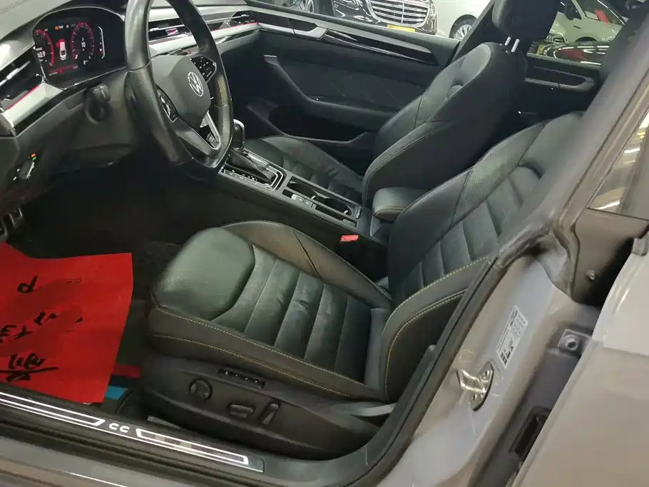 Volkswagen CC — миниатюра 9