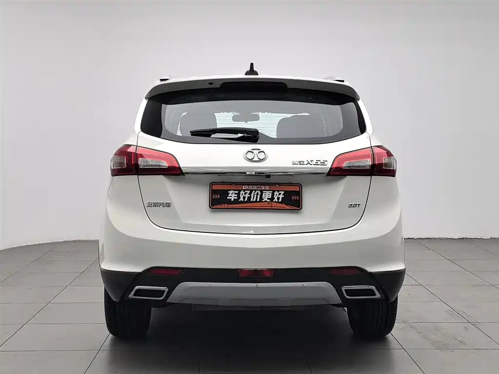 BAIC X65 2015 2.0T AT Elite