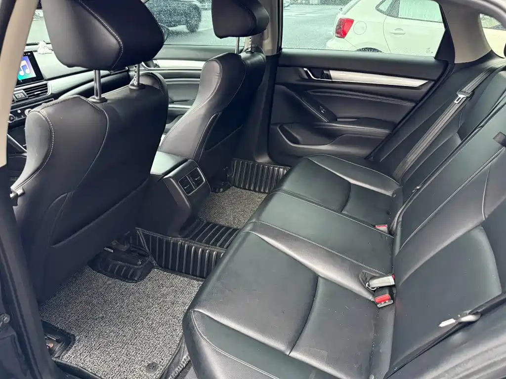 Honda Inspire — миниатюра 11
