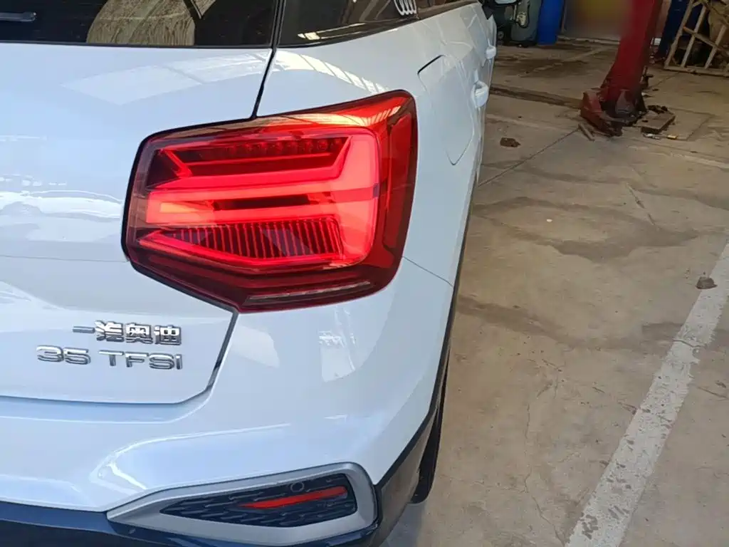 Audi Q2L — миниатюра 8