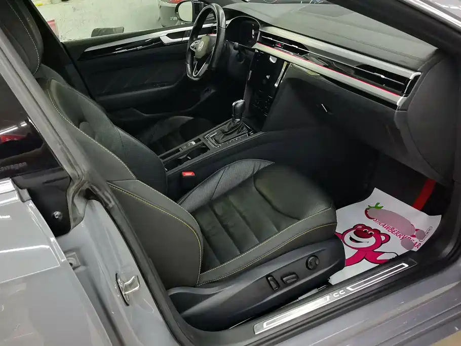 Volkswagen CC — миниатюра 8