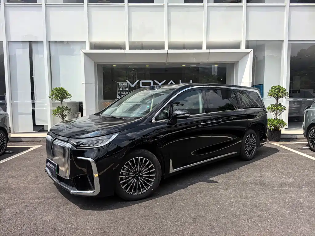 VOYAH Dreamer — миниатюра 10