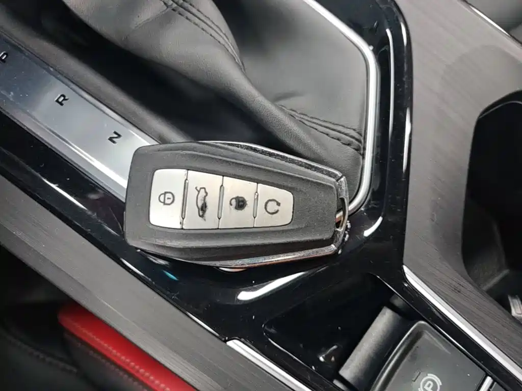 Geely Emgrand S — миниатюра 9