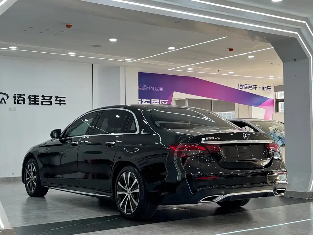 Mercedes-Benz E-Class New Energy — миниатюра 7