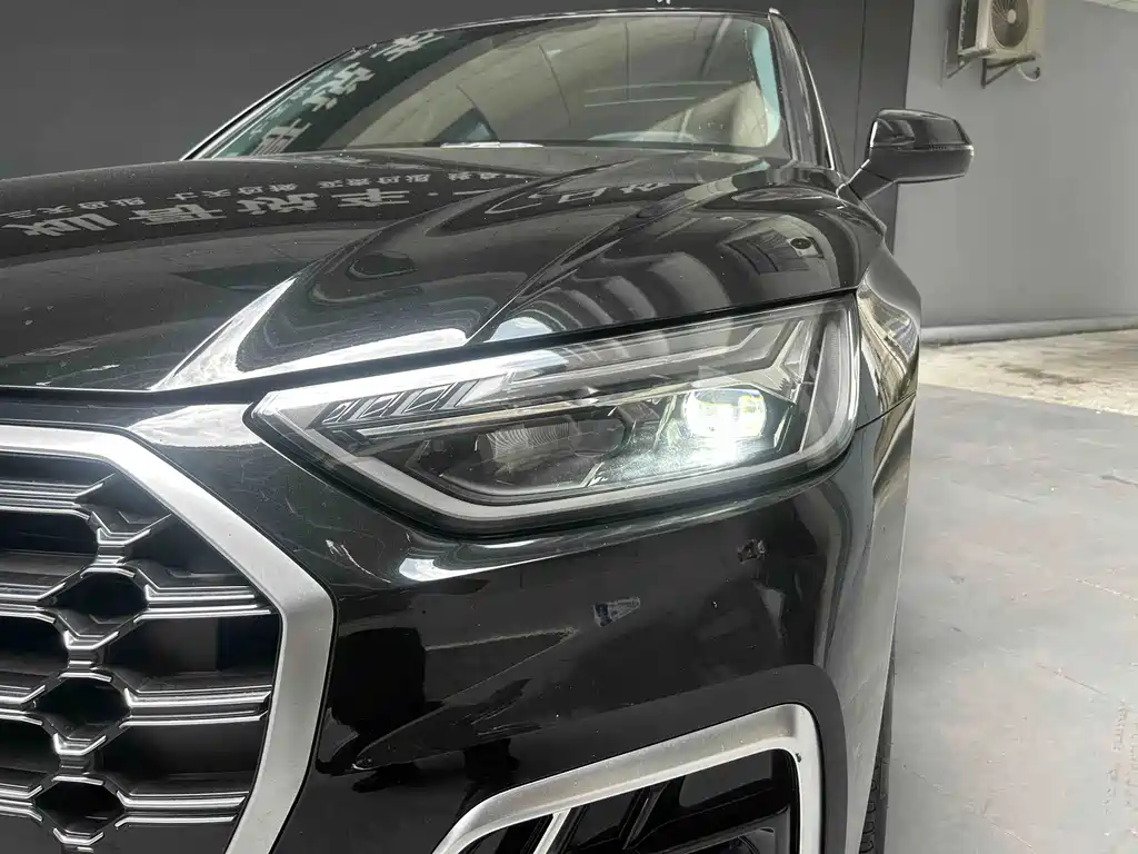 Audi Q5L — миниатюра 4
