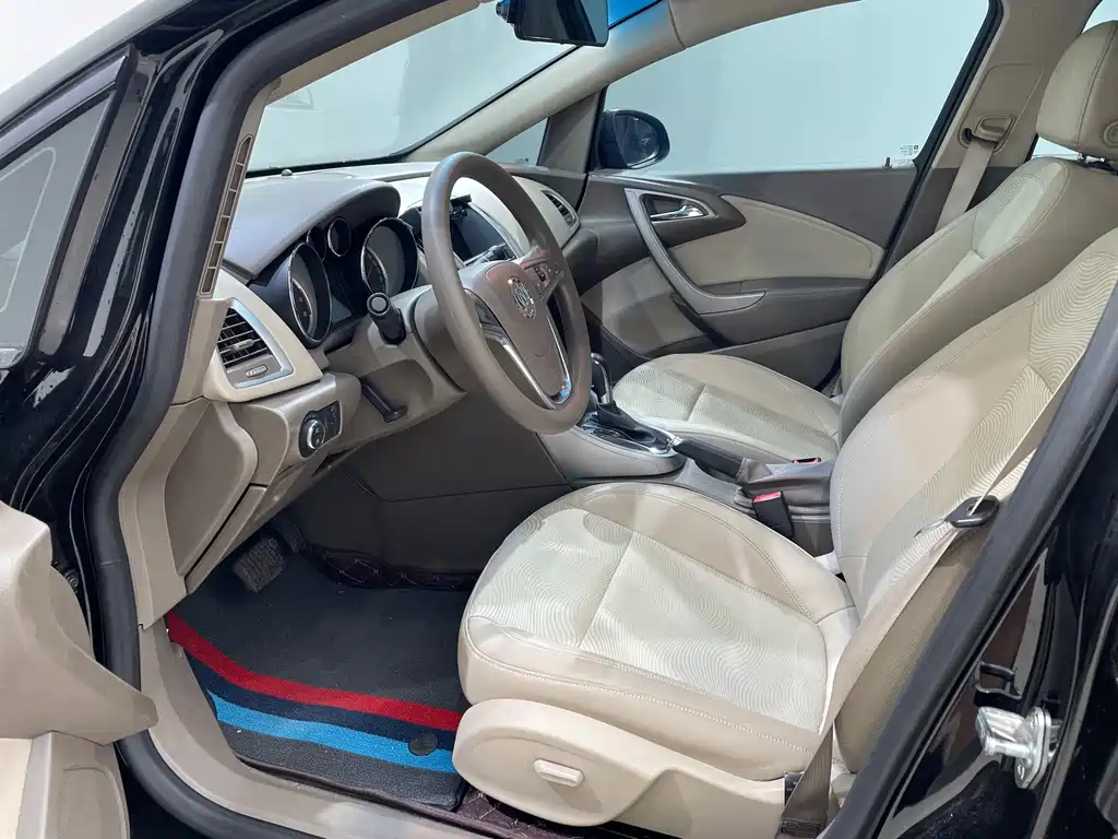 Buick Excelle — миниатюра 11