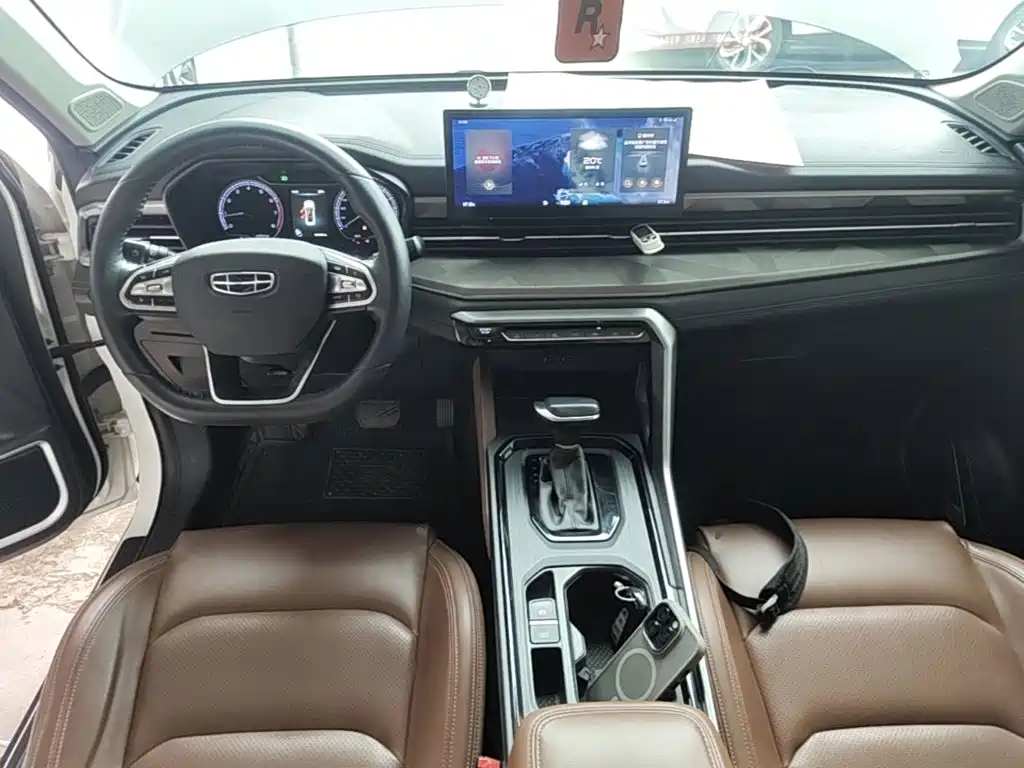 Geely Vision X6 — миниатюра 10