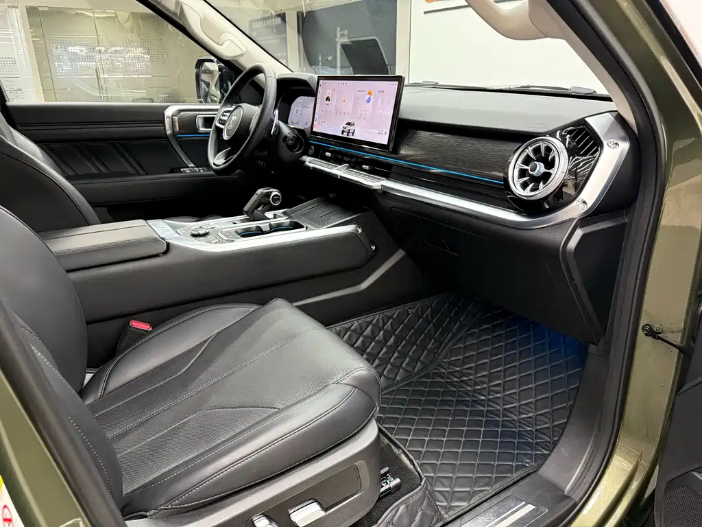 TANK TANK 400 NEW ENERGY