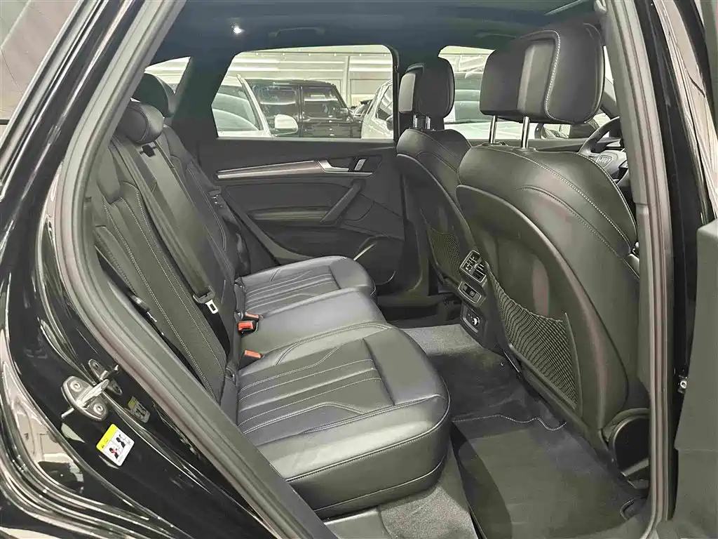 Audi Q5L — миниатюра 16