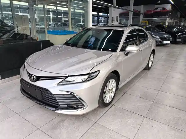 TOYOTA CAMRY 2022