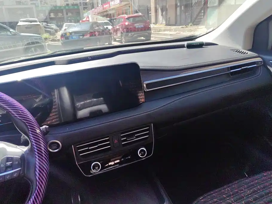 Ford Edge — миниатюра 13