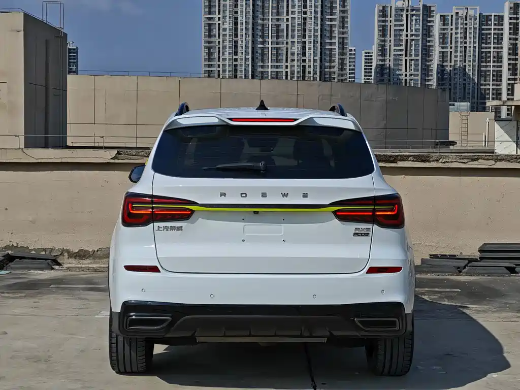 Roewe RX5 — миниатюра 4