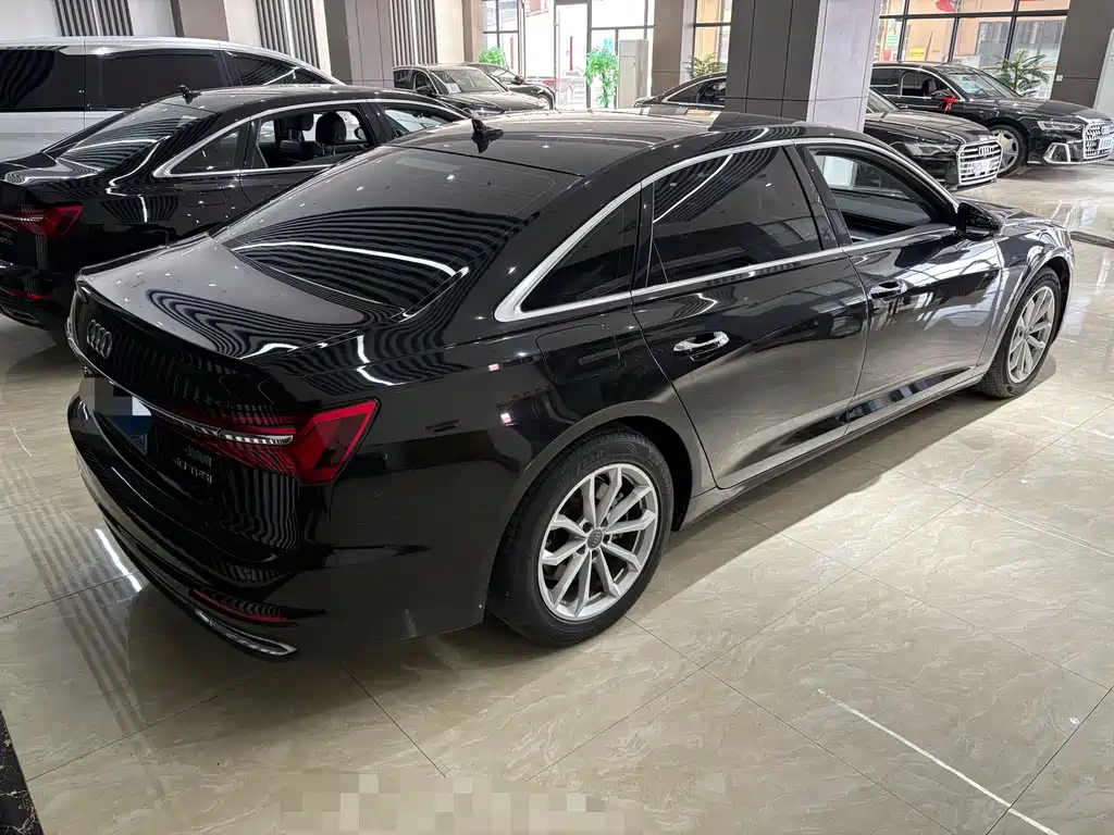 Audi A6L 2021 40 TFSI Luxury