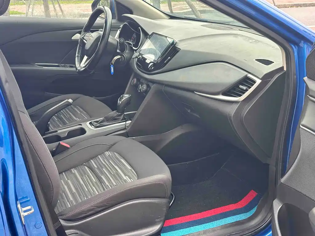 Chevrolet Cavalier — миниатюра 6