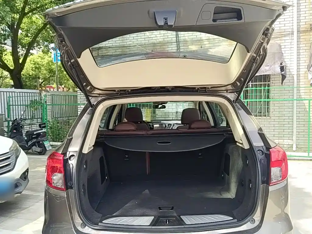Buick Envision Plus — миниатюра 19
