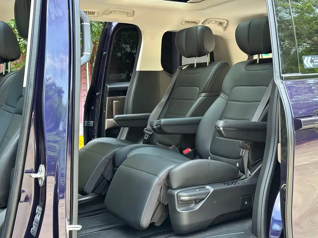 GAC Motor Trumpchi E8 PHEV — миниатюра 8