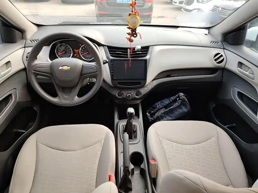 Chevrolet Sail — миниатюра 10