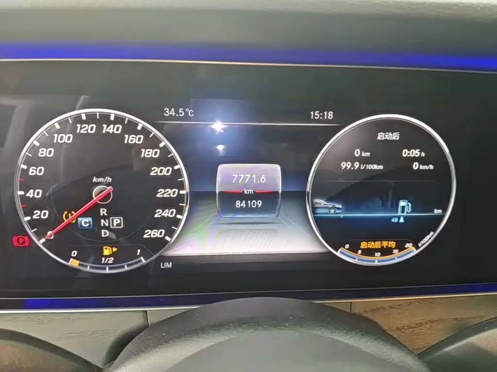 Mercedes-Benz E-Class — миниатюра 12